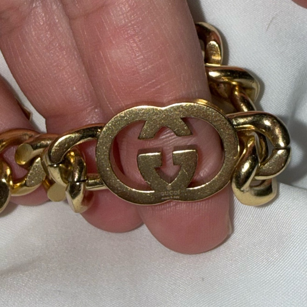 NWOT GUCCI Interlocking G Logo Bracelet 7.5in - Antique Gold Toned Finish - Picture 3 of 8